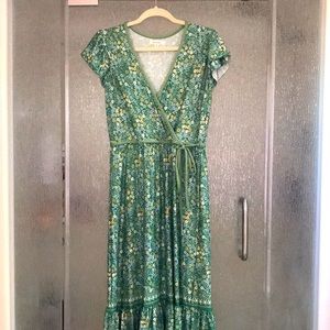 Max Studio summertime dress